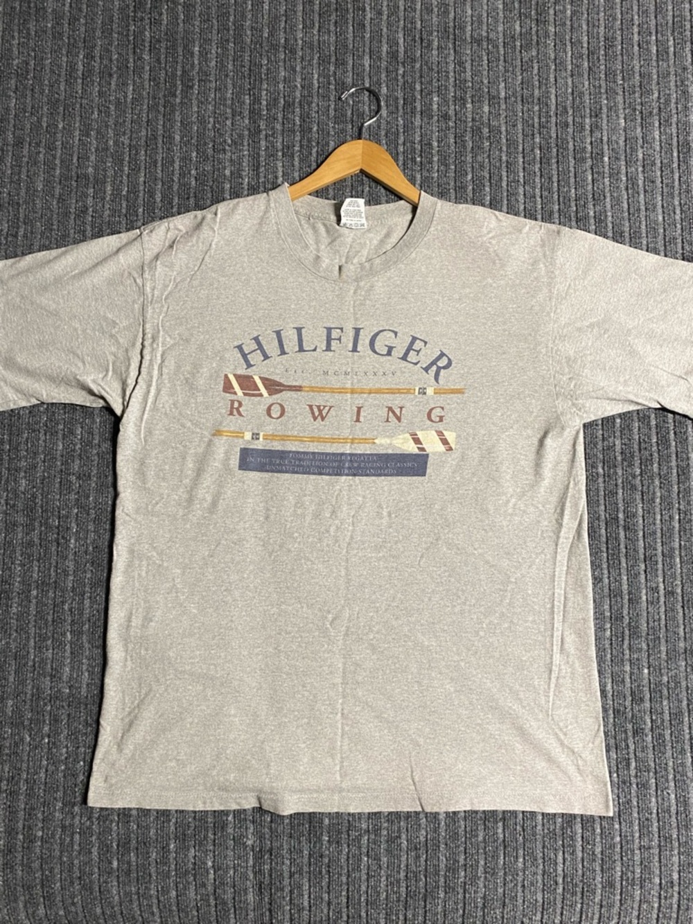 Vintage 90’s Men’s Tommy Hilfiger Rowing T-Shirt
